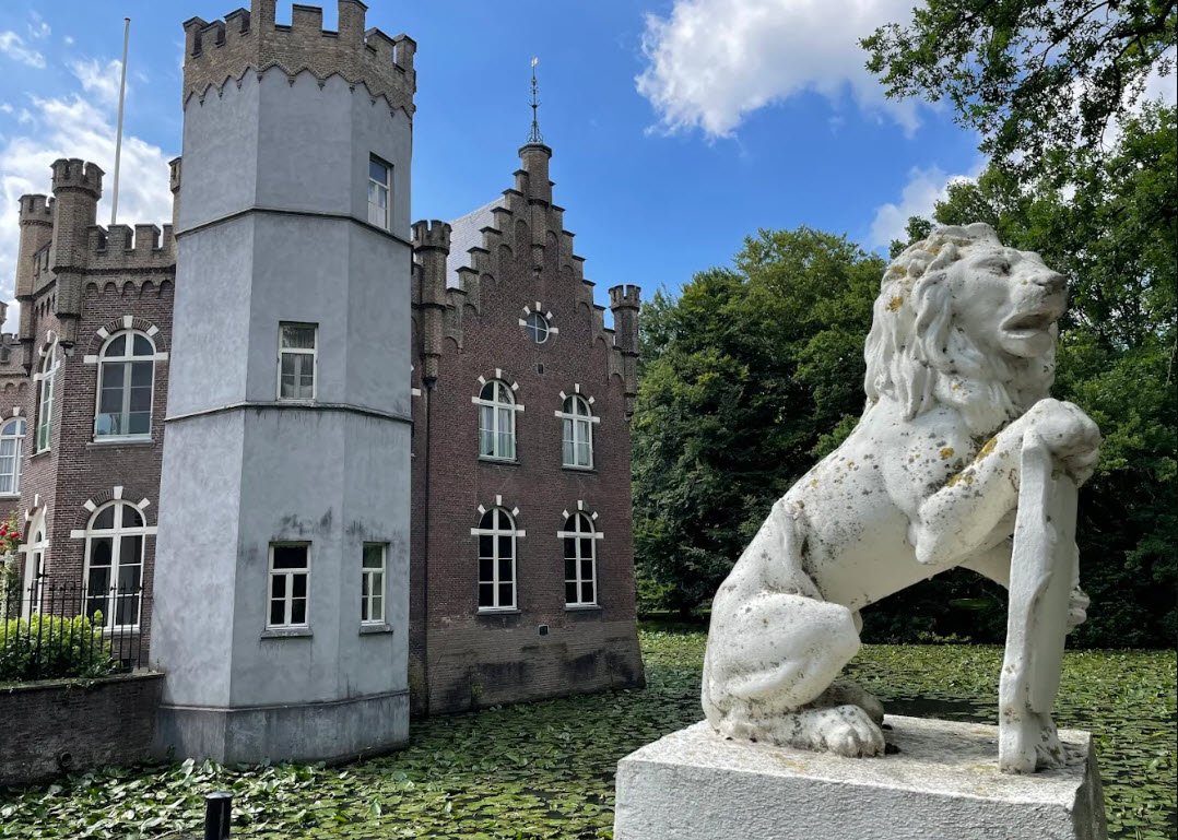 Kasteel Stapelen, Netherlands